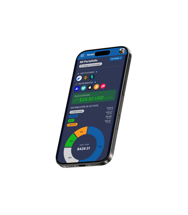 Iphone de color negro con la plataforma de Portafolio Fiscal